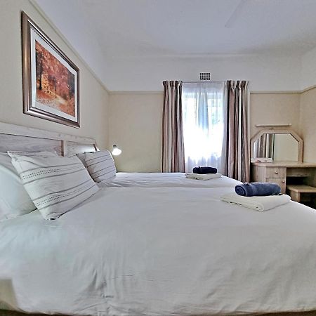 Fairway Holiday Accommodation Hermanus Exterior foto