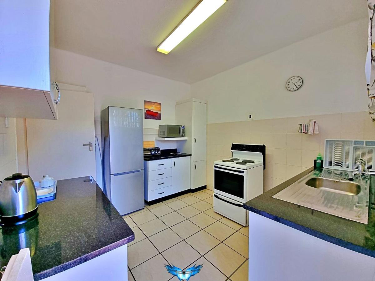 Fairway Holiday Accommodation Hermanus Exterior foto